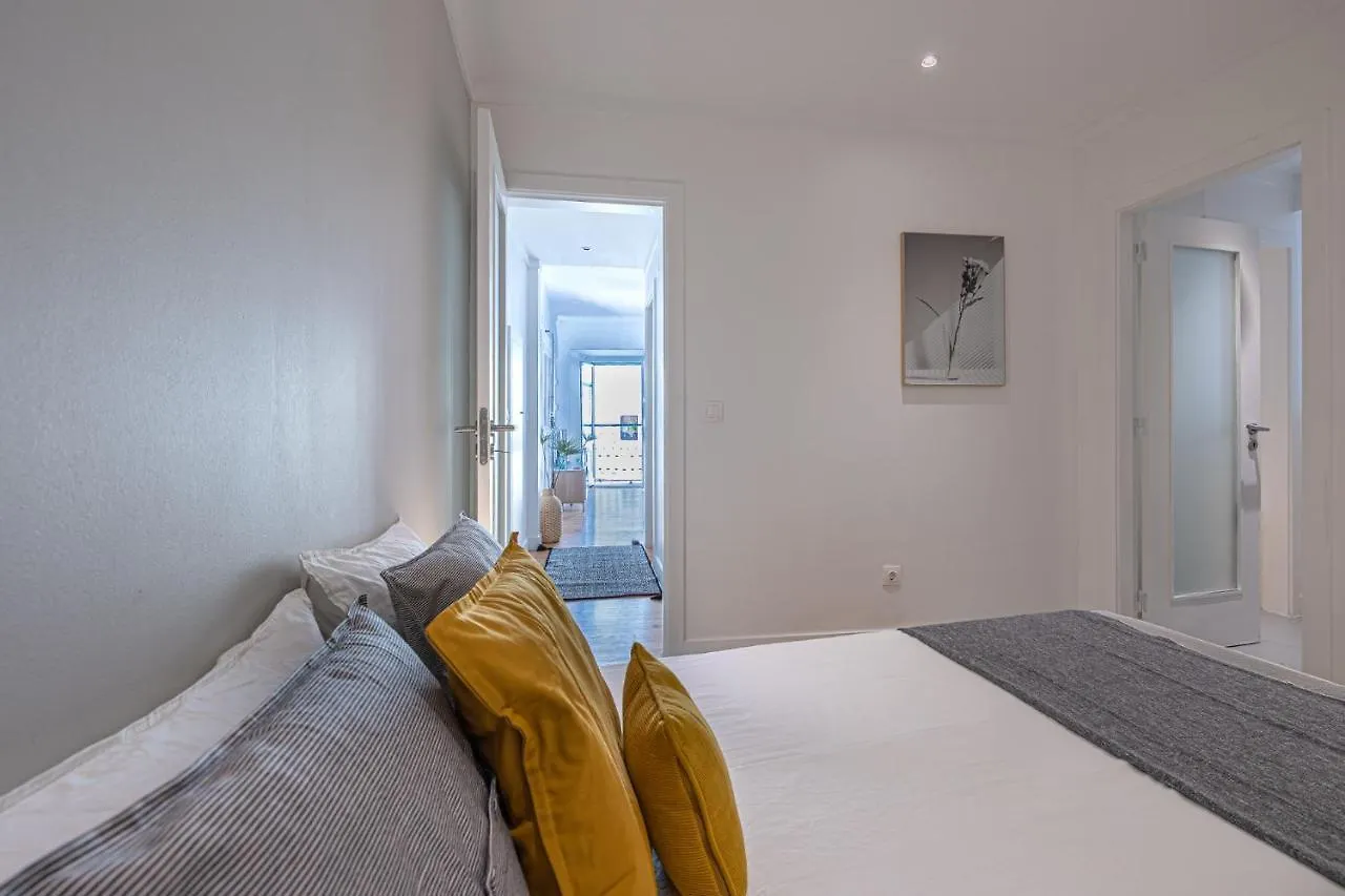شقة Lisboa  في Apartamento Pateo Das Cantigas Balcony